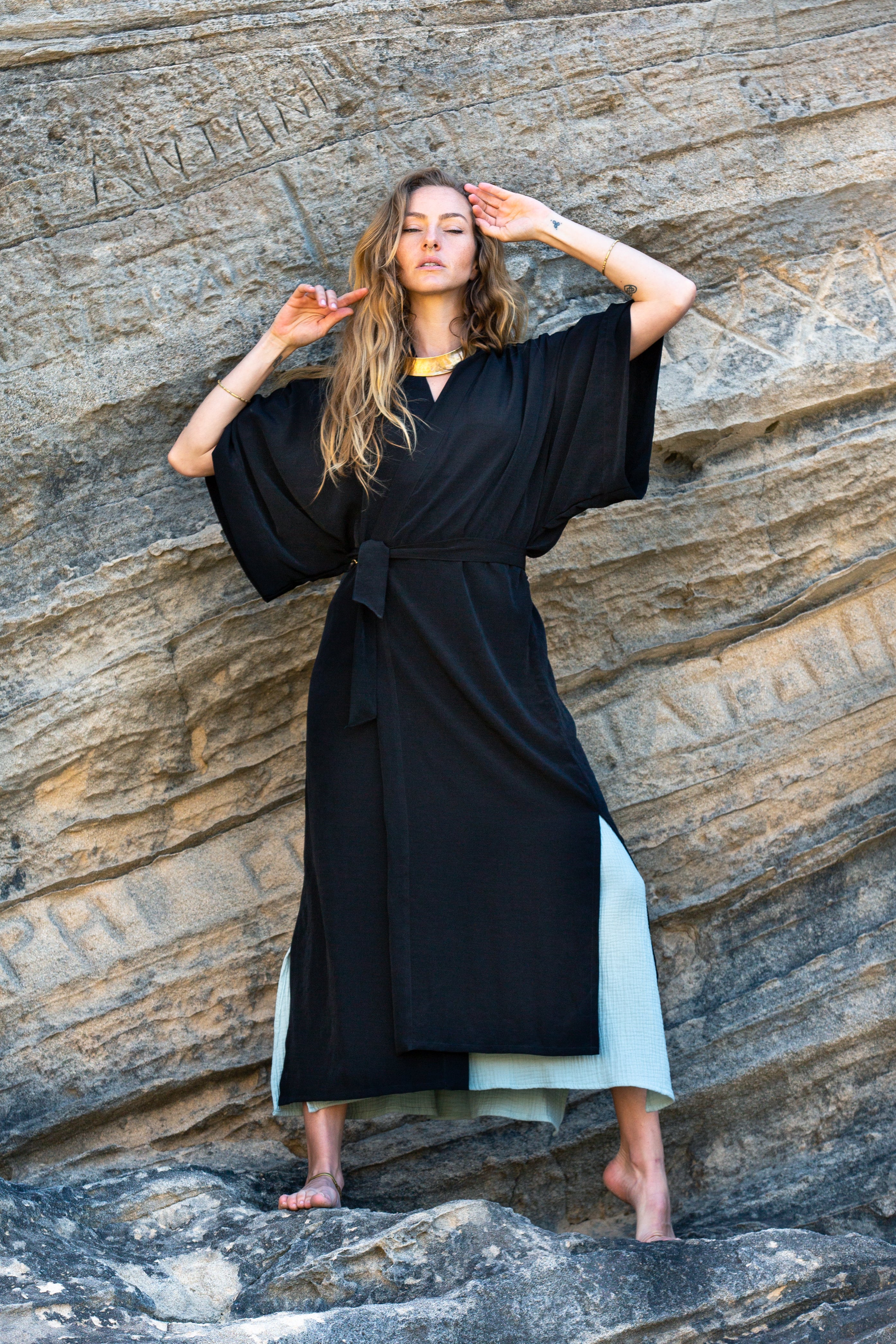 Black Dubai Kimono