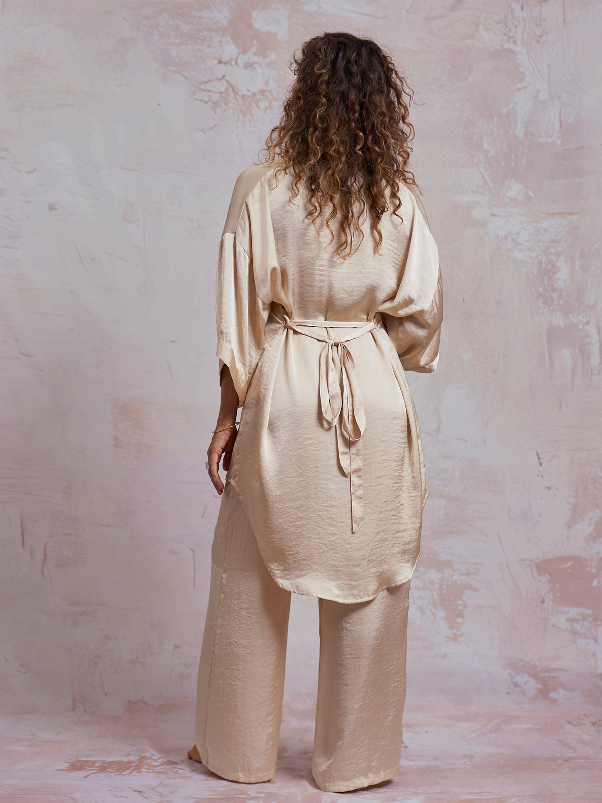 Ivory Satin Sam Kimono